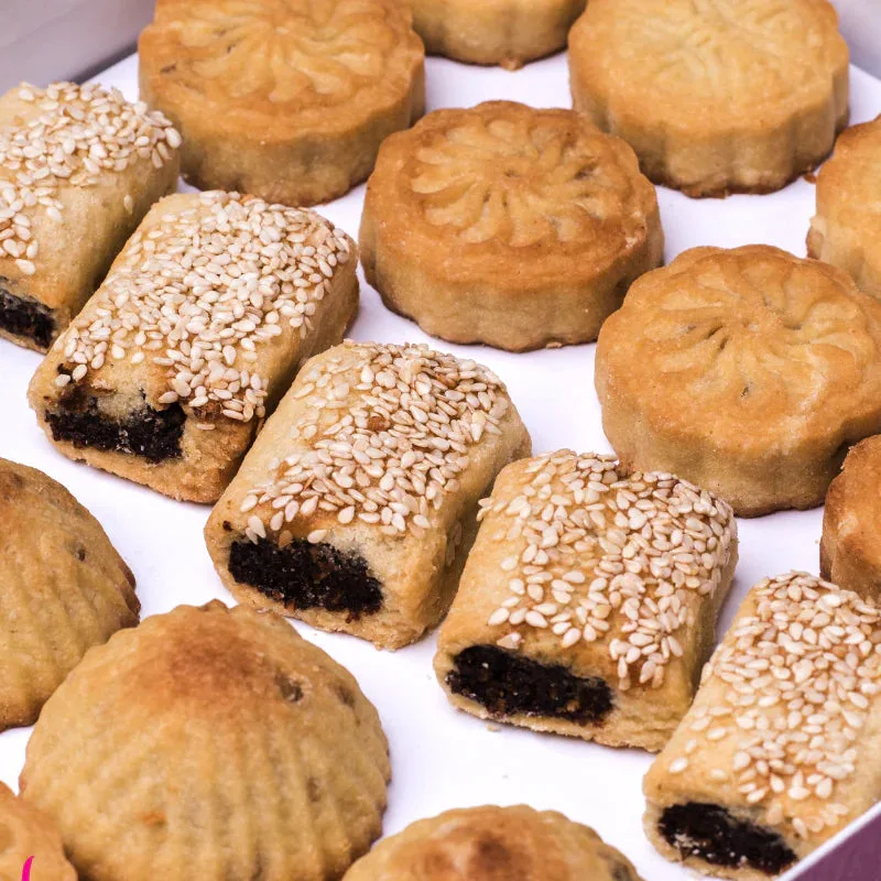 Assorted Dessert Platter, Serves 10