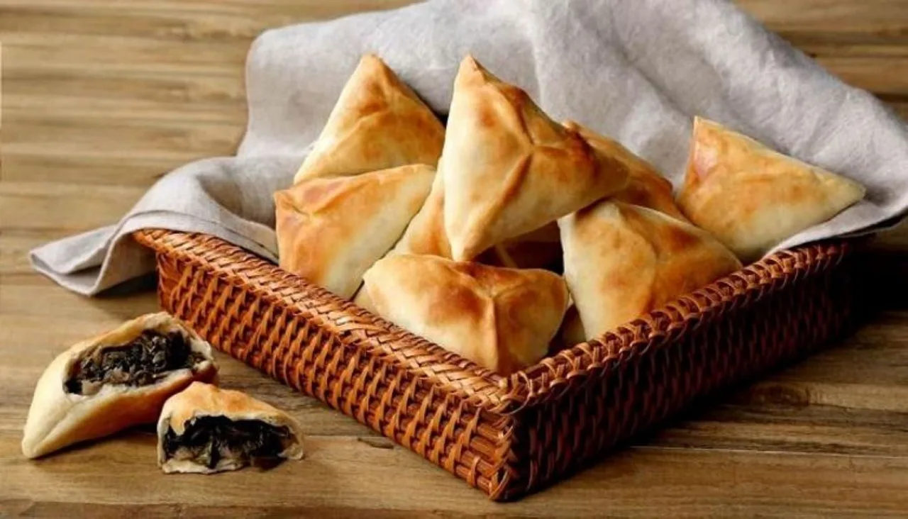 Spinach Fatayer