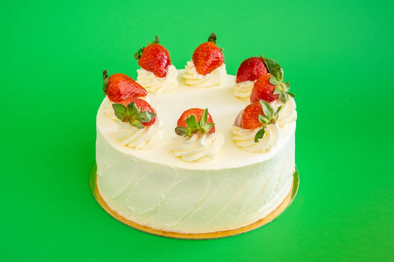 Strawberry Short Cake