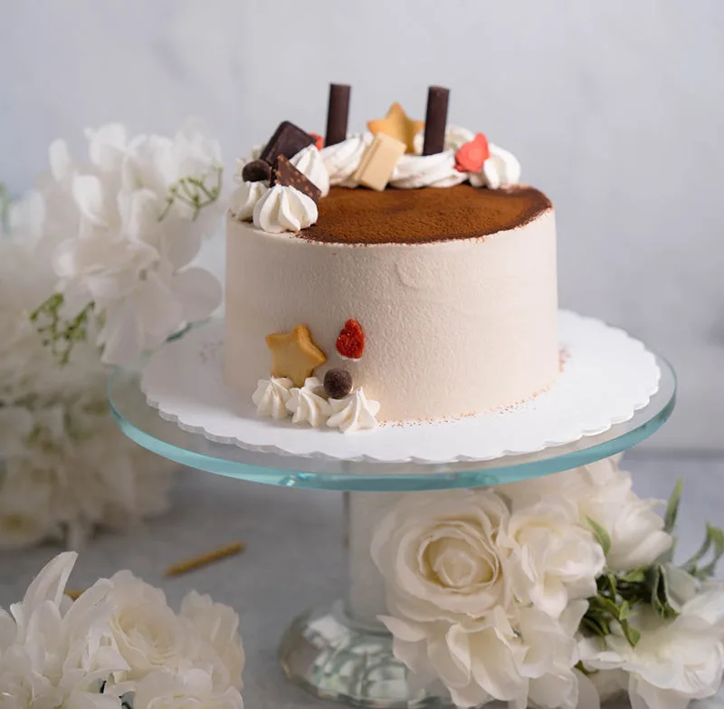 Tiramisu Cake